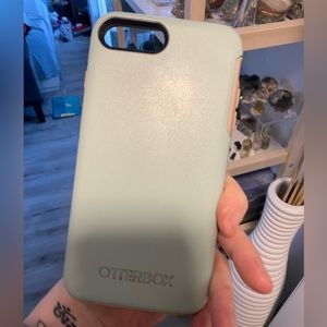 iPhone 8 Plus light blue Otterbox case